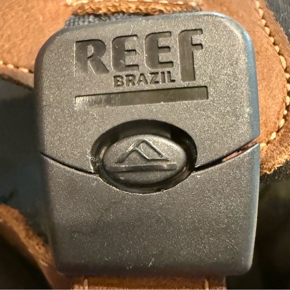 Reef Brazil Men’s Brown Black Leather Sandals Outdoor Sport Hiking Vintage - Picture 10 of 11